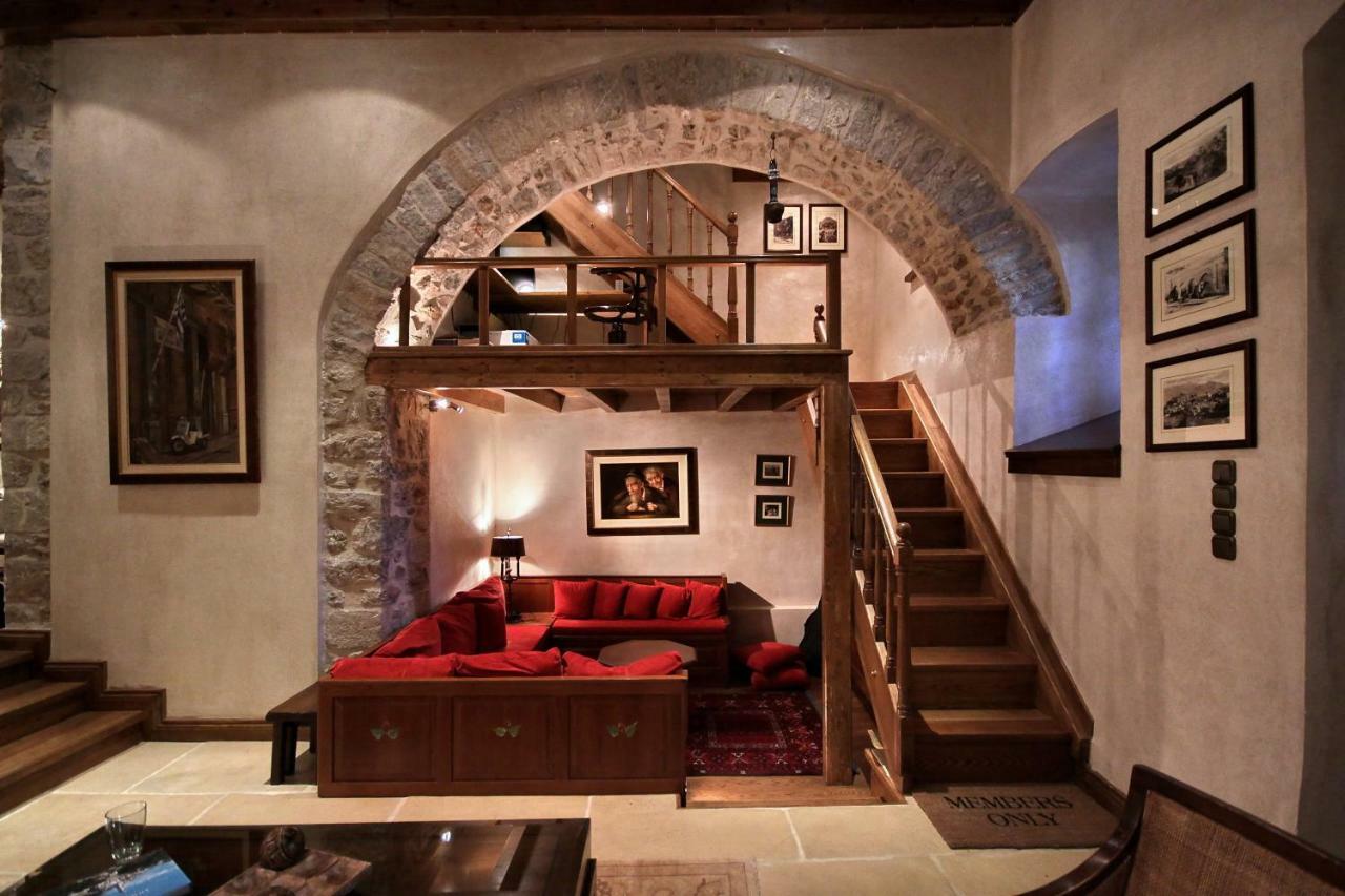 Lousiou Nymfes Bed and Breakfast Gortynia Exterior foto